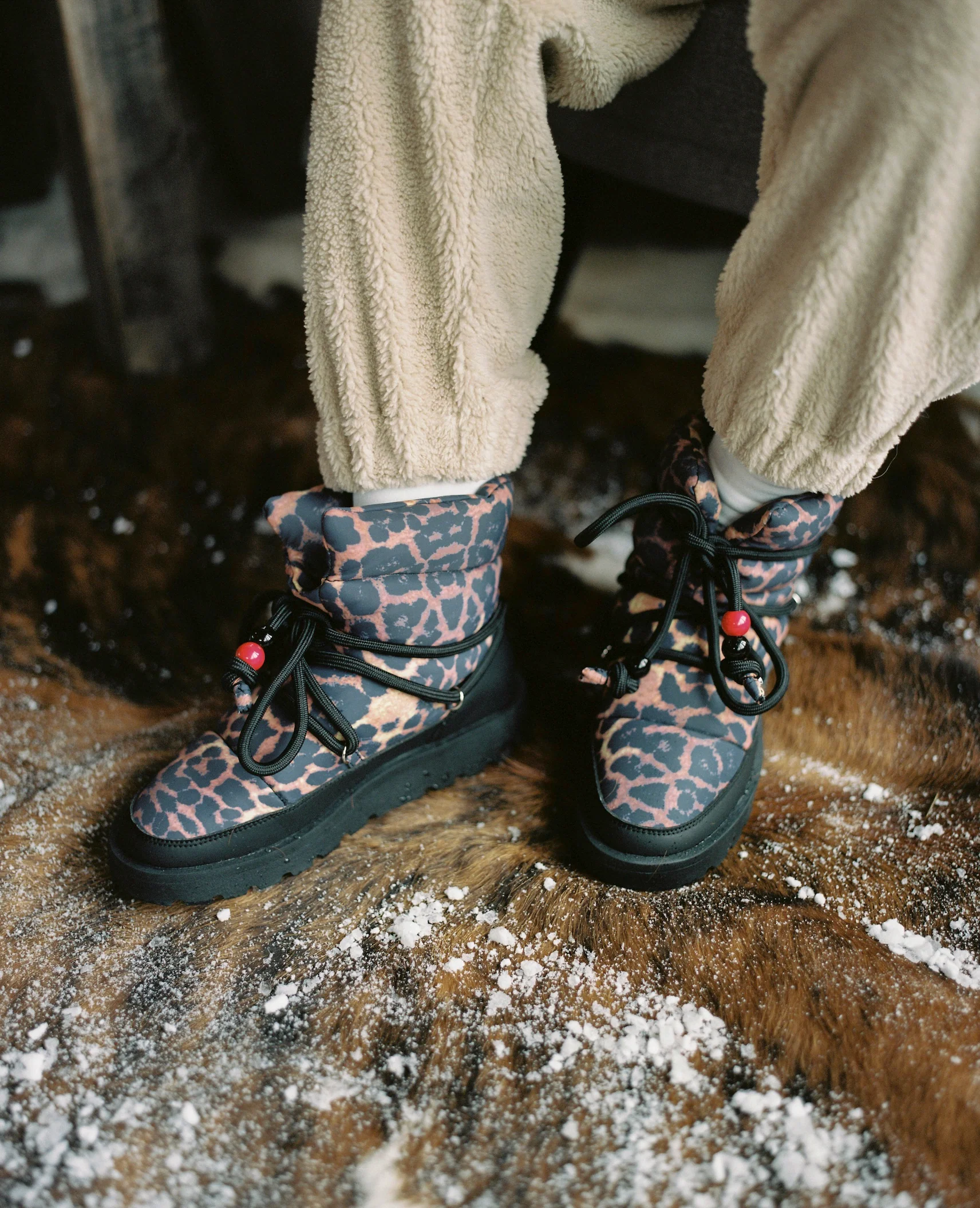 Snow boots leopard - Image 4